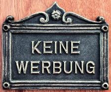 Small Sign With Cast Inscription ⎮ Art.-Nr.:933