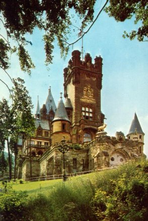 Large 5-cluster Lantern 'Classic' (Art. 1352) at the German Castle Drachenburg