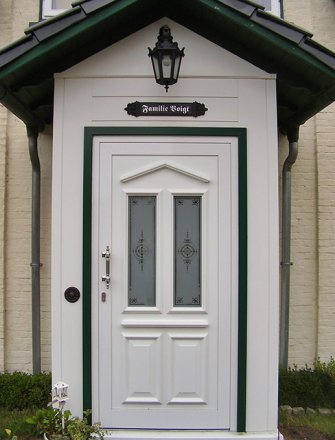 Klingelschild: (Art. 452-1) 
Wandschild: (Art. 453 Z) 
Wandleuchte: (Art. 6147)